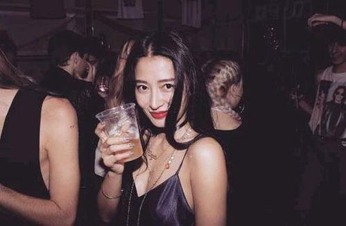 国产肥妇性性视频,揭秘国产影视行业的新趋势