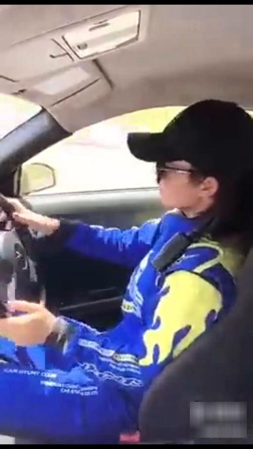 赛车动漫国产小姐姐视频,国产小姐姐的赛车动漫传奇